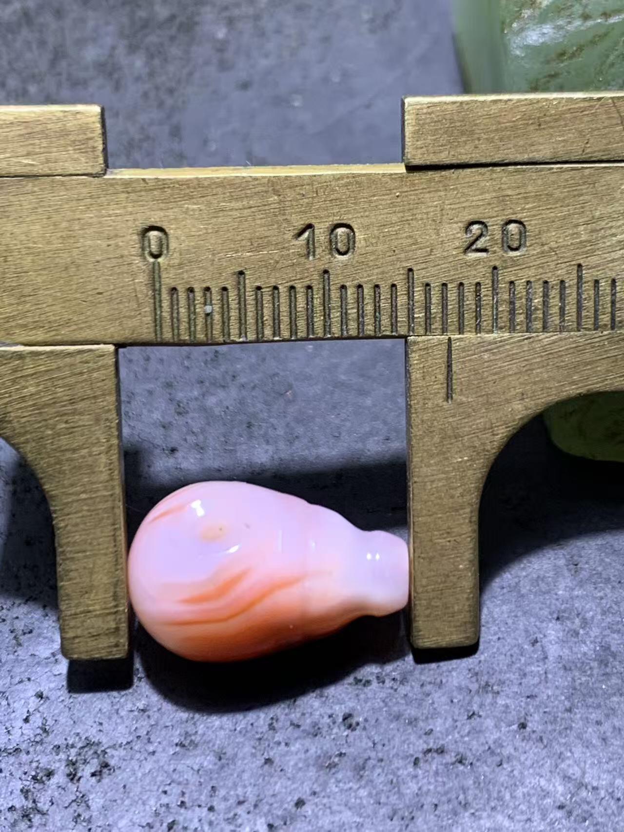 精美川料冰飘柿子红南红玛瑙一体佛头三通一个