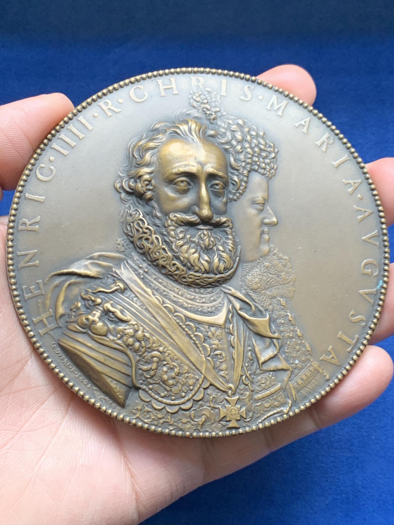 《竞宝斋》第474场 周日，周一 2场连拍 （全场包邮）欢迎送拍 亨利四世王太子二周年诞辰纪念超大铜章 复刻版 453.6克 100mm 丰饶角铜标