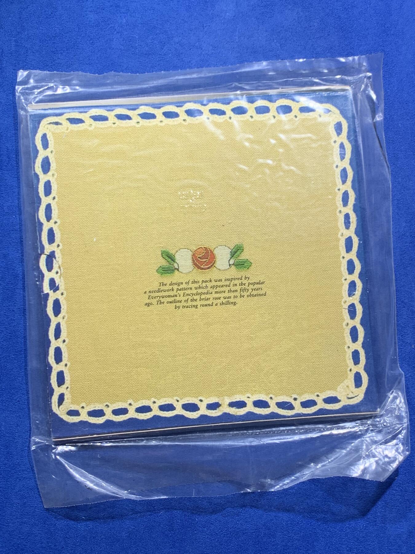 《竞宝斋》第474场 周日，周一 2场连拍 （全场包邮）欢迎送拍 英国1990年精制套币，带1枚1英镑威尔士韭葱精制纪念币，8枚币，册证齐全，品相精美，原封未开，细节见图