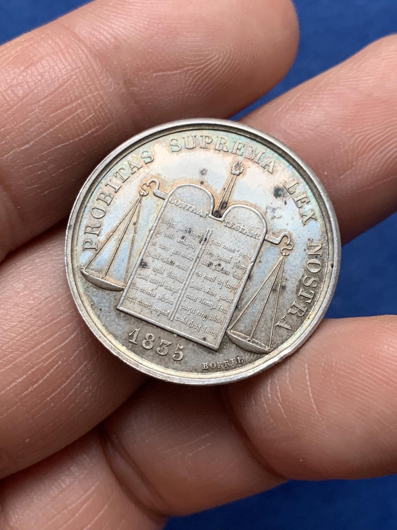 《竞宝斋》第474场 周日，周一 2场连拍 （全场包邮）欢迎送拍 法国1835年罗谢尔公证处纪念银章，蜜蜂ARGENT，8.65克，27.4mm