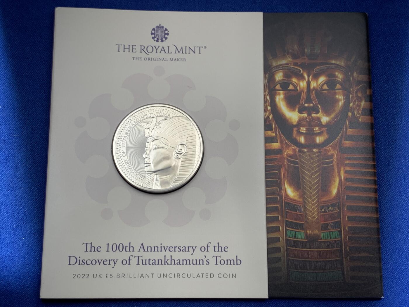 《竞宝斋》第474场 周日，周一 2场连拍 （全场包邮）欢迎送拍 英国皇家铸币厂 2022年图坦卡蒙墓发现100周年5英镑精制币 古埃及法老头像 卡装