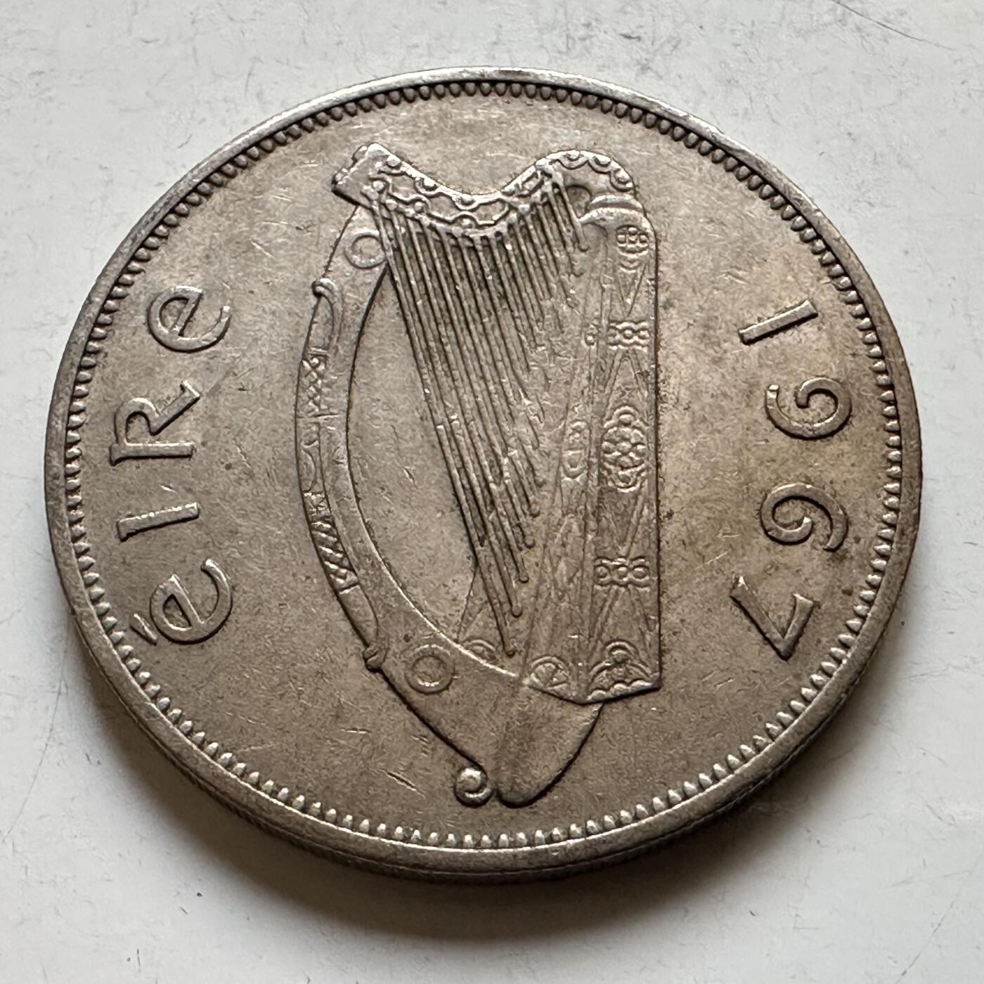 🌹外币初藏🌹🐯2026年第34场   每周二四六晚8️⃣点 接代拍 爱尔兰 1967年 1/2克朗