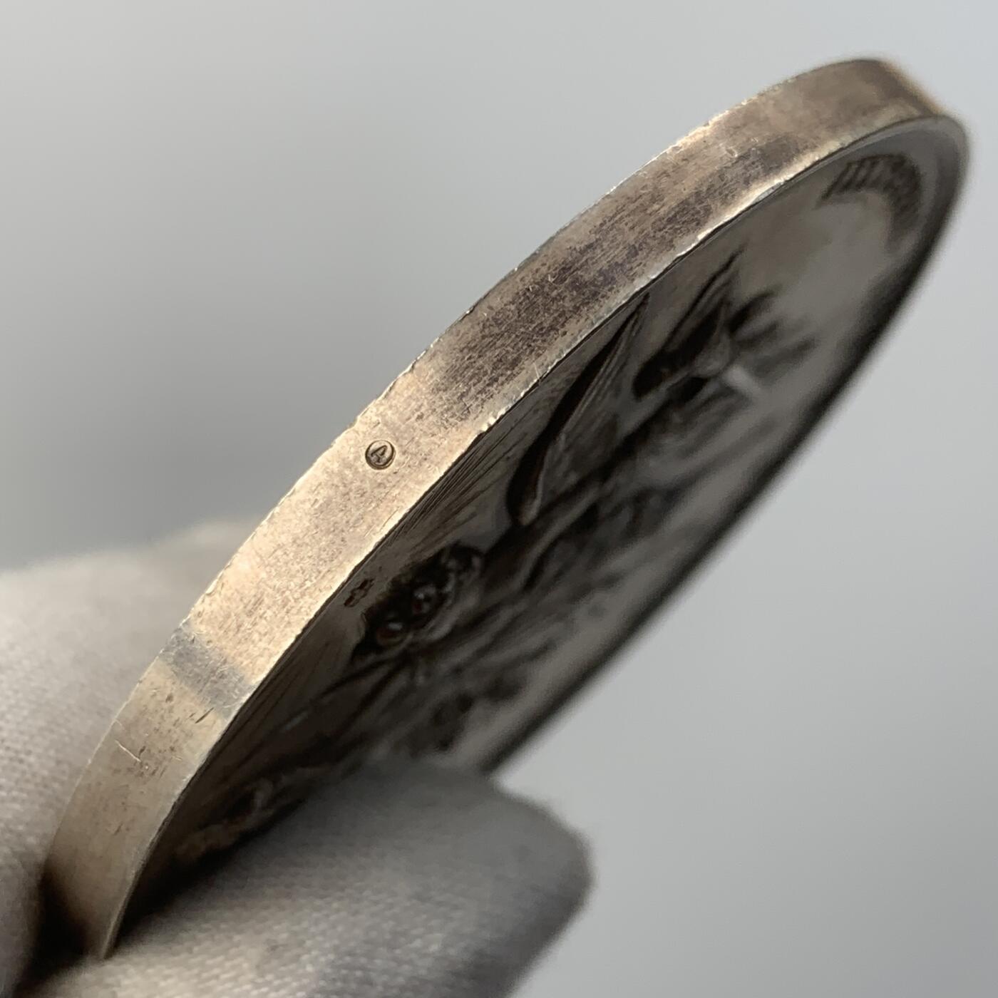 掌中浮雕-藏着的欧洲第056场 1881年奥地利鲁道夫王储结婚纪念银章，55mm，82g，大师 J. Tautenhayn作品