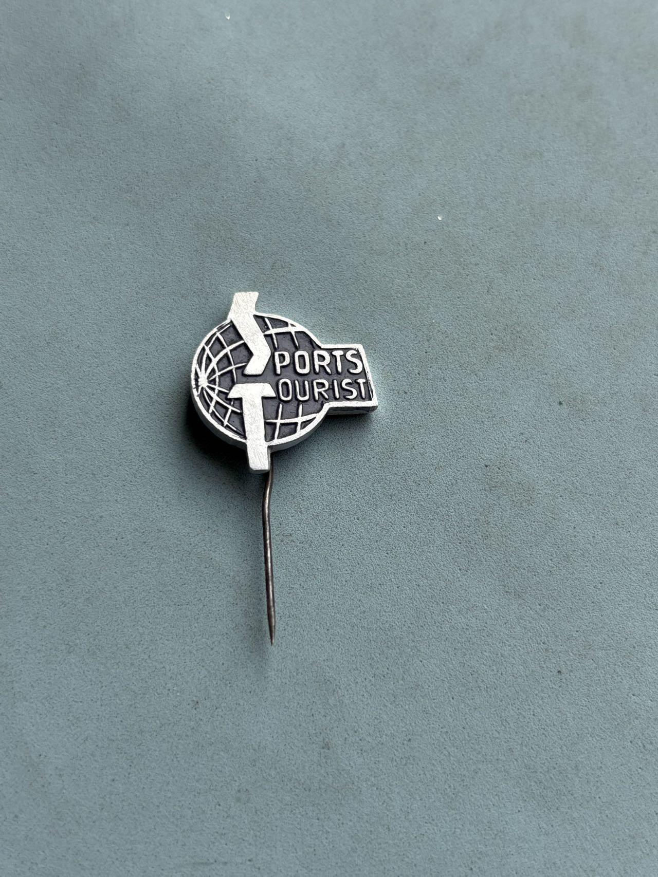 盛世勋华——号角文化勋章邮票专场拍卖第310期 英国体育旅游组织证章