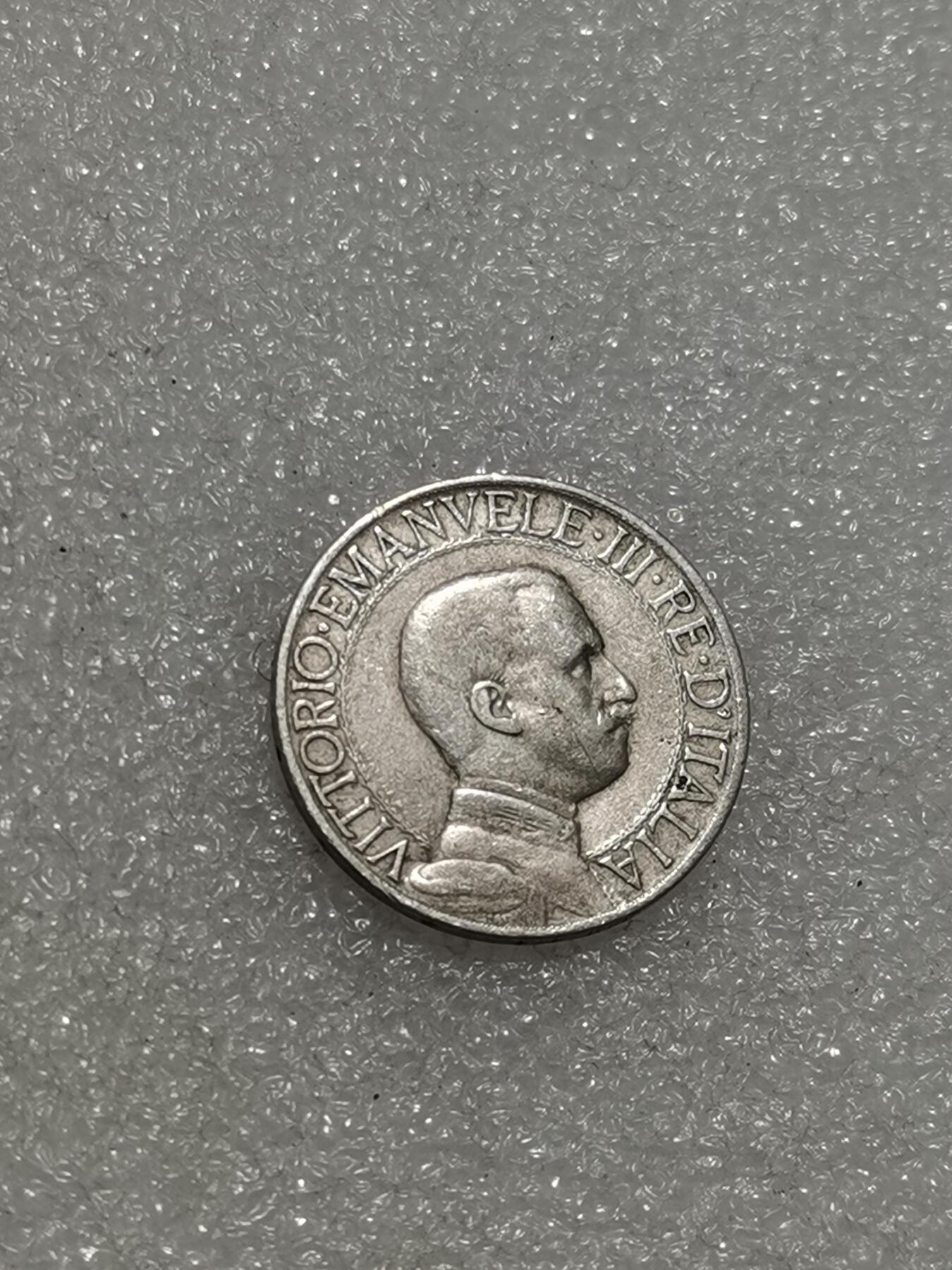 天下钱庄专场欢迎参拍 意大利胜利马车1里拉银币