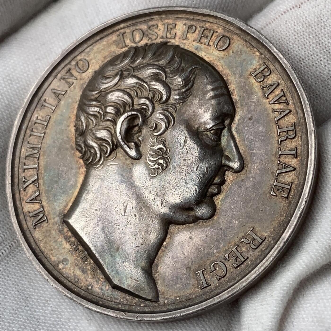 掌中浮雕-藏着的欧洲第056场  1824年巴伐利亚国王马克西米利安一世登基25周年纪念银章，47.5mm，43.8g