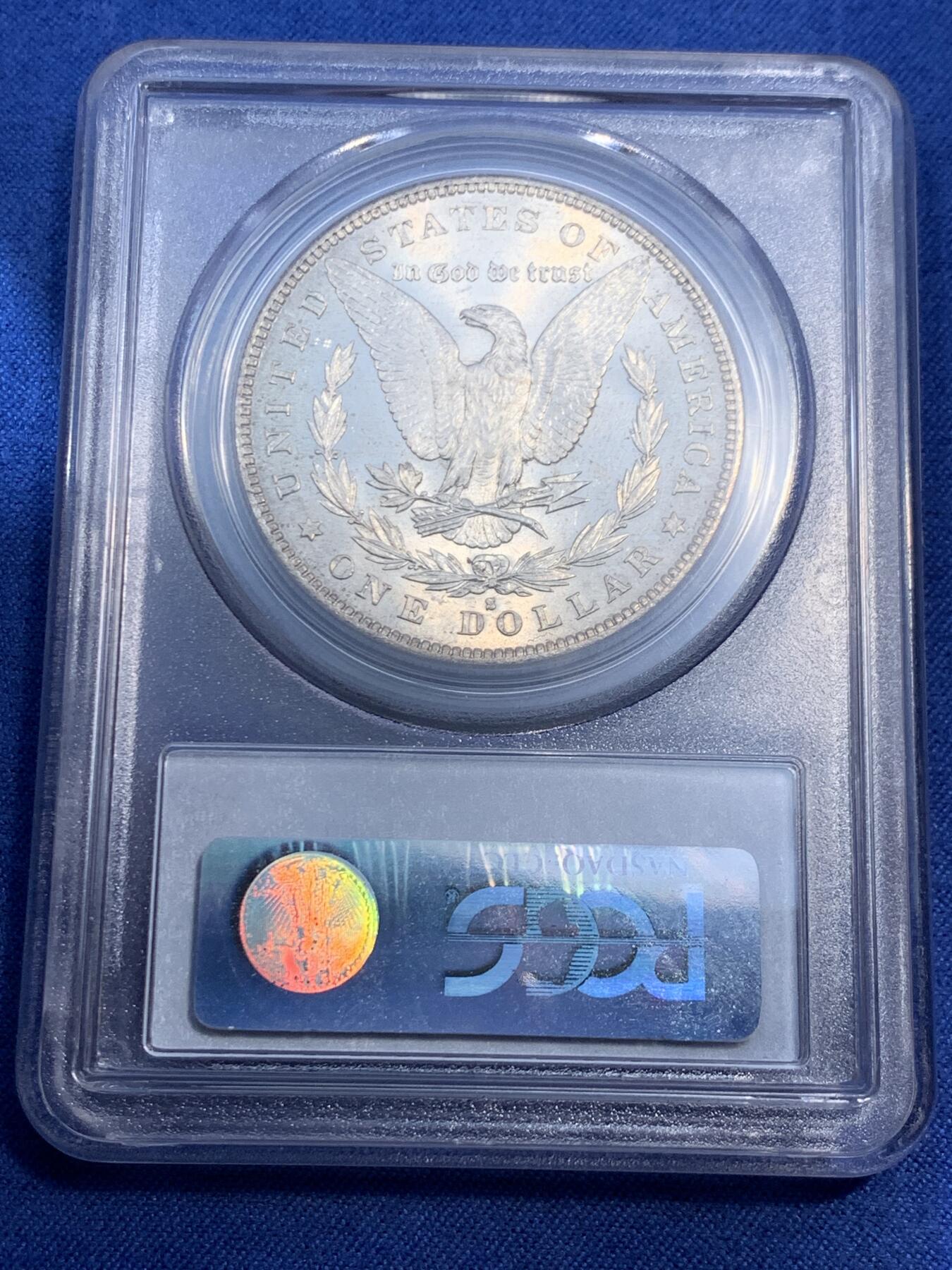 《竞宝斋》第474场 周日，周一 2场连拍 （全场包邮）欢迎送拍 PCGS MS62 美国1882-S摩根1美元银币，经典品种，打制深峻，霜感转光强烈，老盒严评！