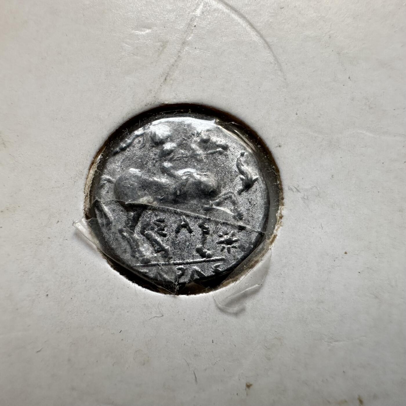 🌹外币初藏🌹🐯2026年第34场   每周二四六晚8️⃣点 接代拍 古希腊 公元前375-320年 拉里萨城邦 拉里萨仙女 骑马 德拉克马银币  复刻币