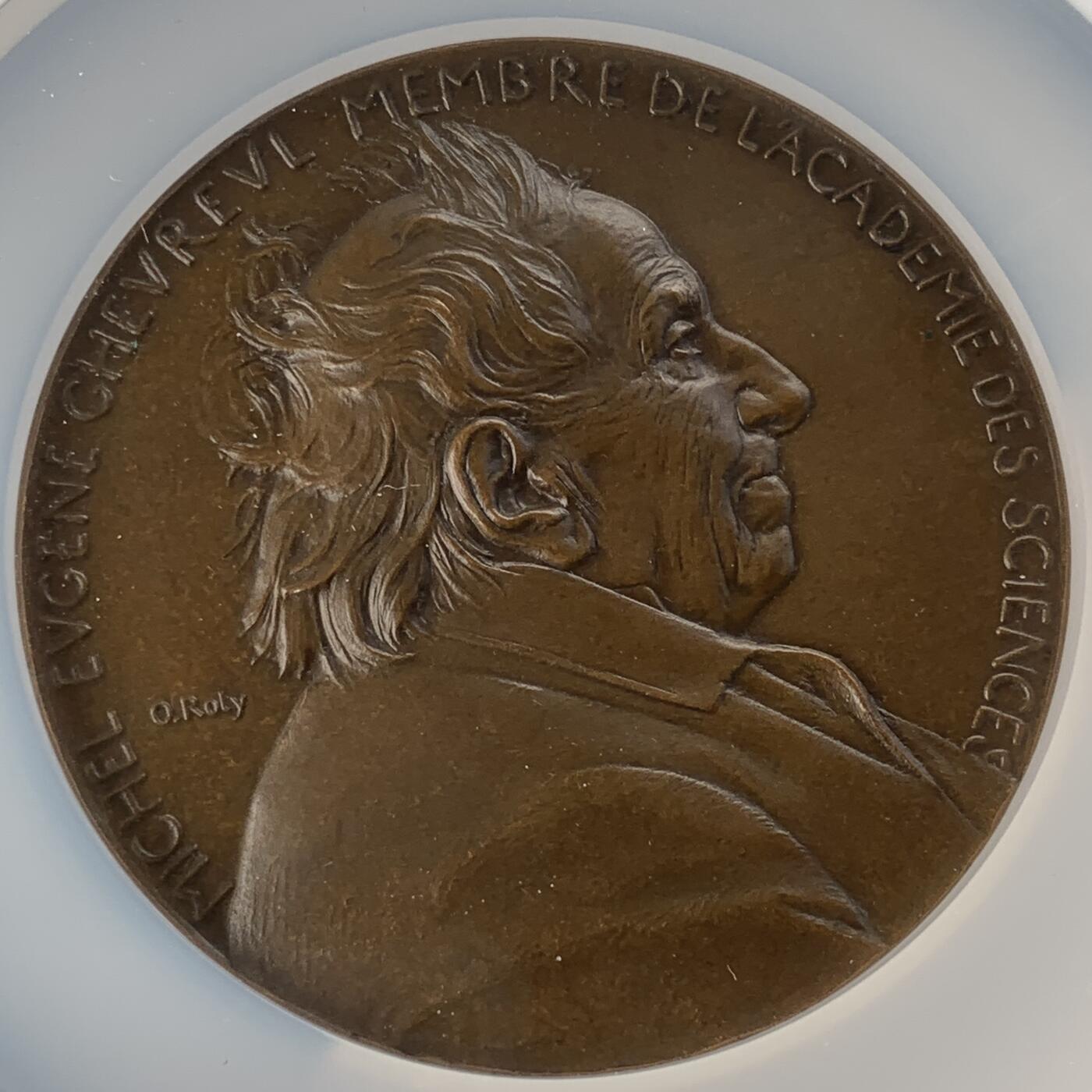 掌中浮雕-藏着的欧洲第056场 NGC MS64 : 1886年法国化学家米歇尔·欧仁..谢弗勒尔大铜章，大师奥斯卡.罗蒂（0.Roty），68mm