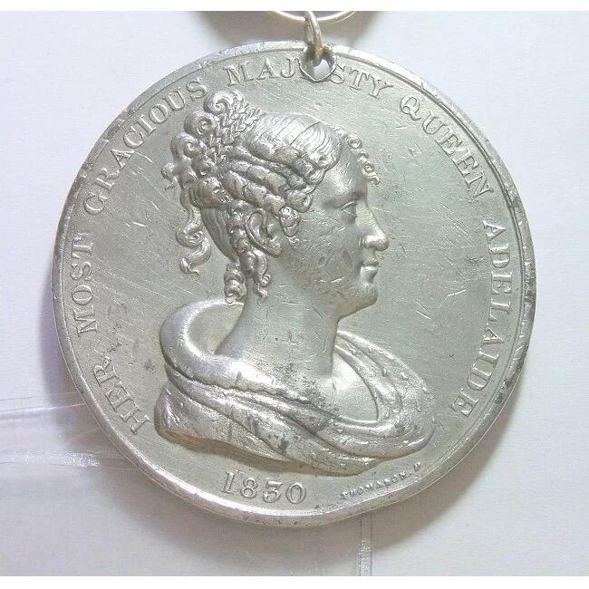 英国1830年 威廉四世继任国王高浮雕大合金章 带绶带 53MM