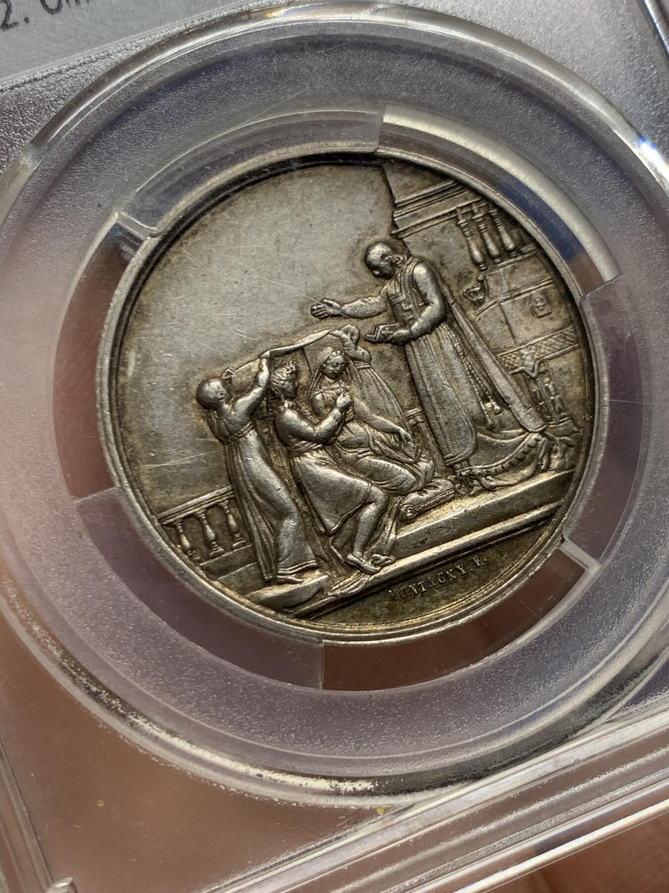 《竞宝斋》第474场 周日，周一 2场连拍 （全场包邮）欢迎送拍 法国婚姻与爱情纪念银章 12克 30mm 背面无刻字