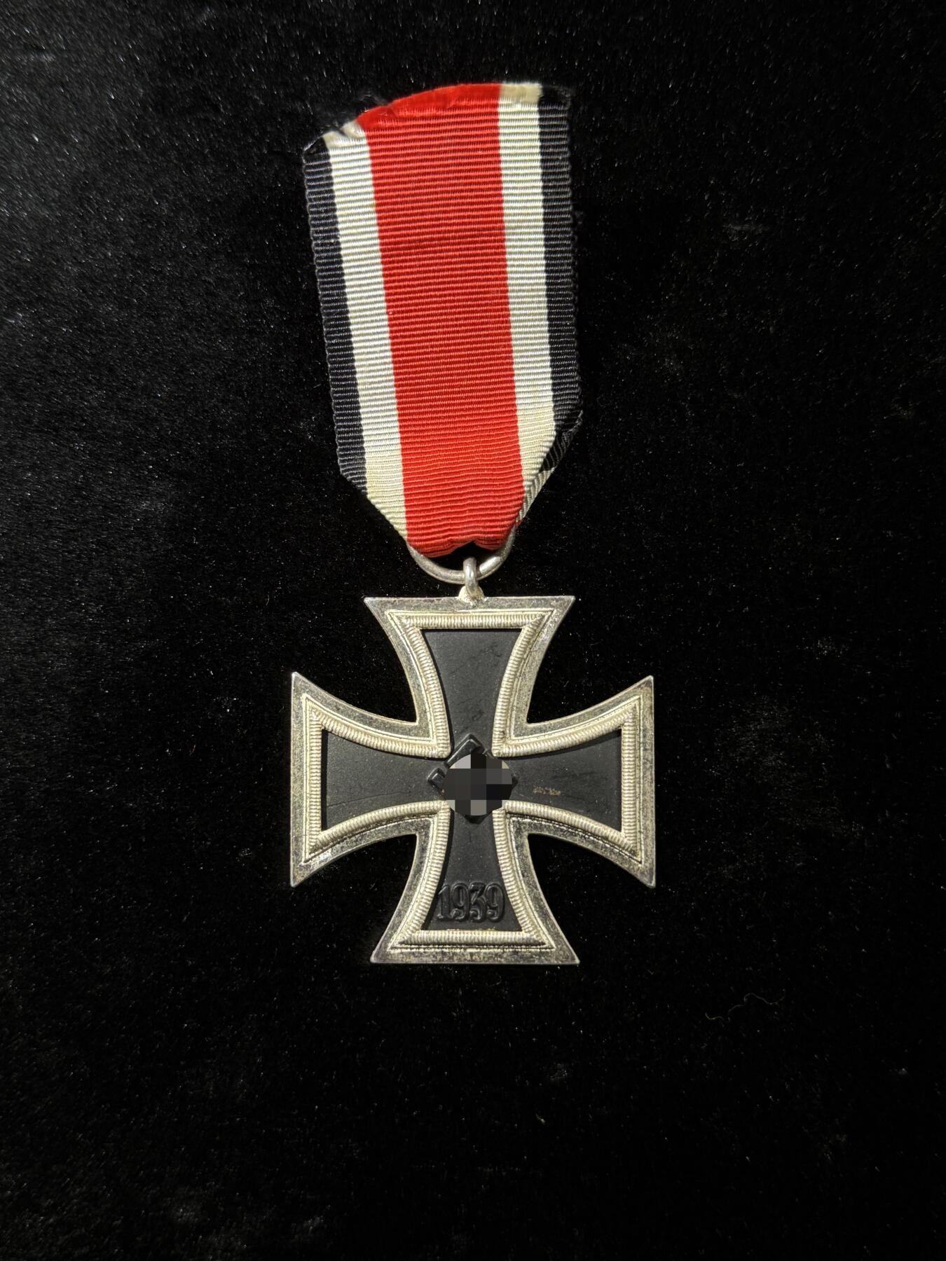 戎马世界章牌大赏，第112期 德国二战二级铁十字勋章
