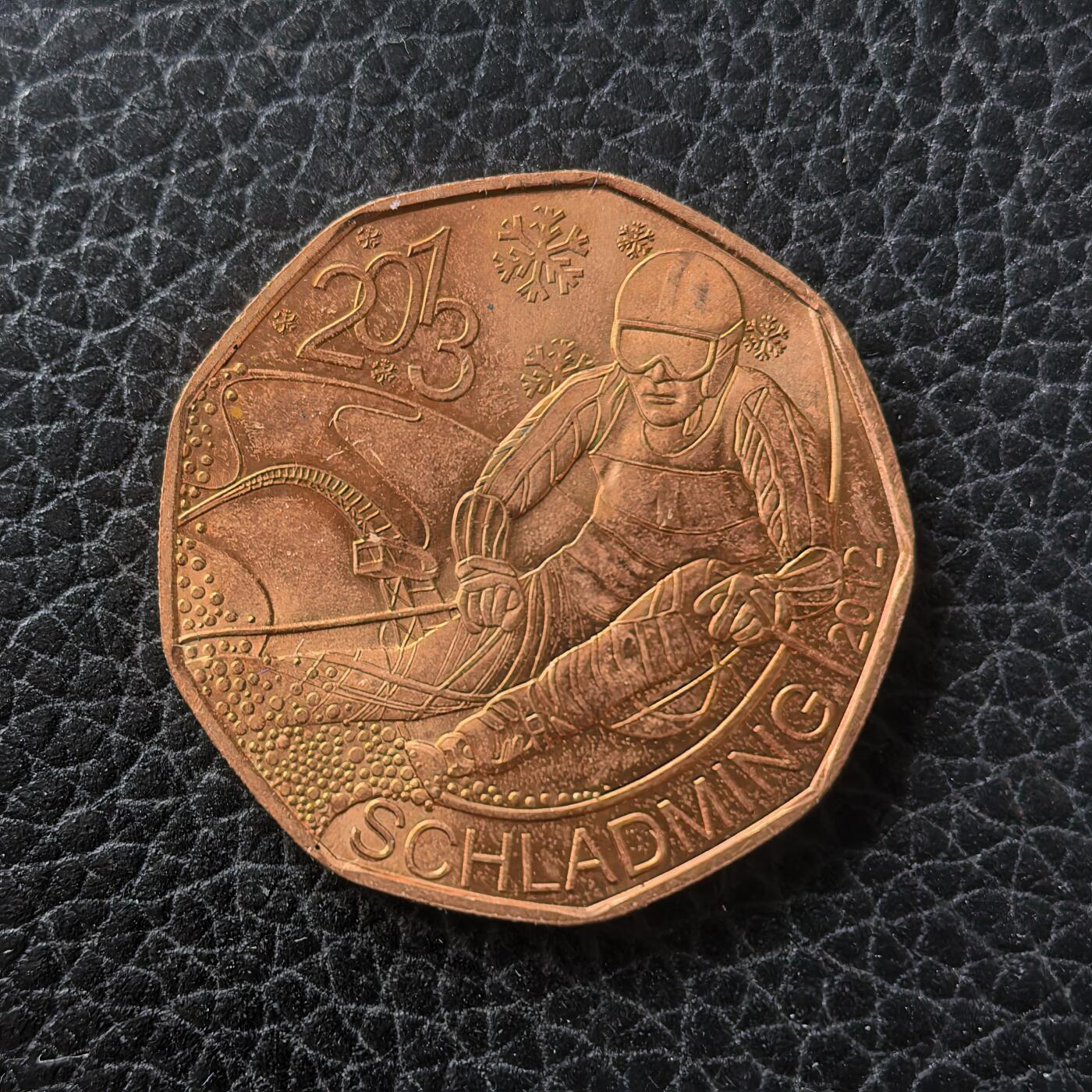 道一币馆币章第一百七十一场 奥地利2013年第四届慈善滑雪比赛5欧元纪念铜币