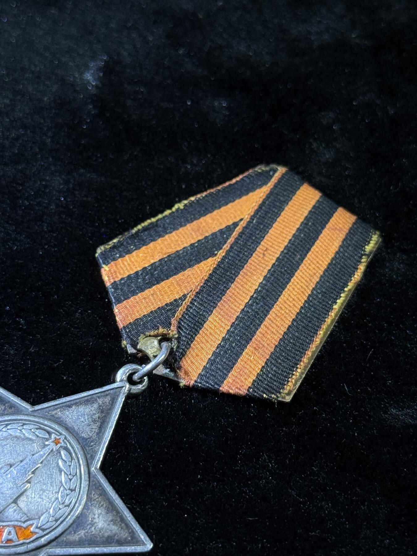 戎马世界章牌大赏，第112期 苏联三级光荣勋章，阿塞拜疆军医对芬维堡战役勇救长官获得