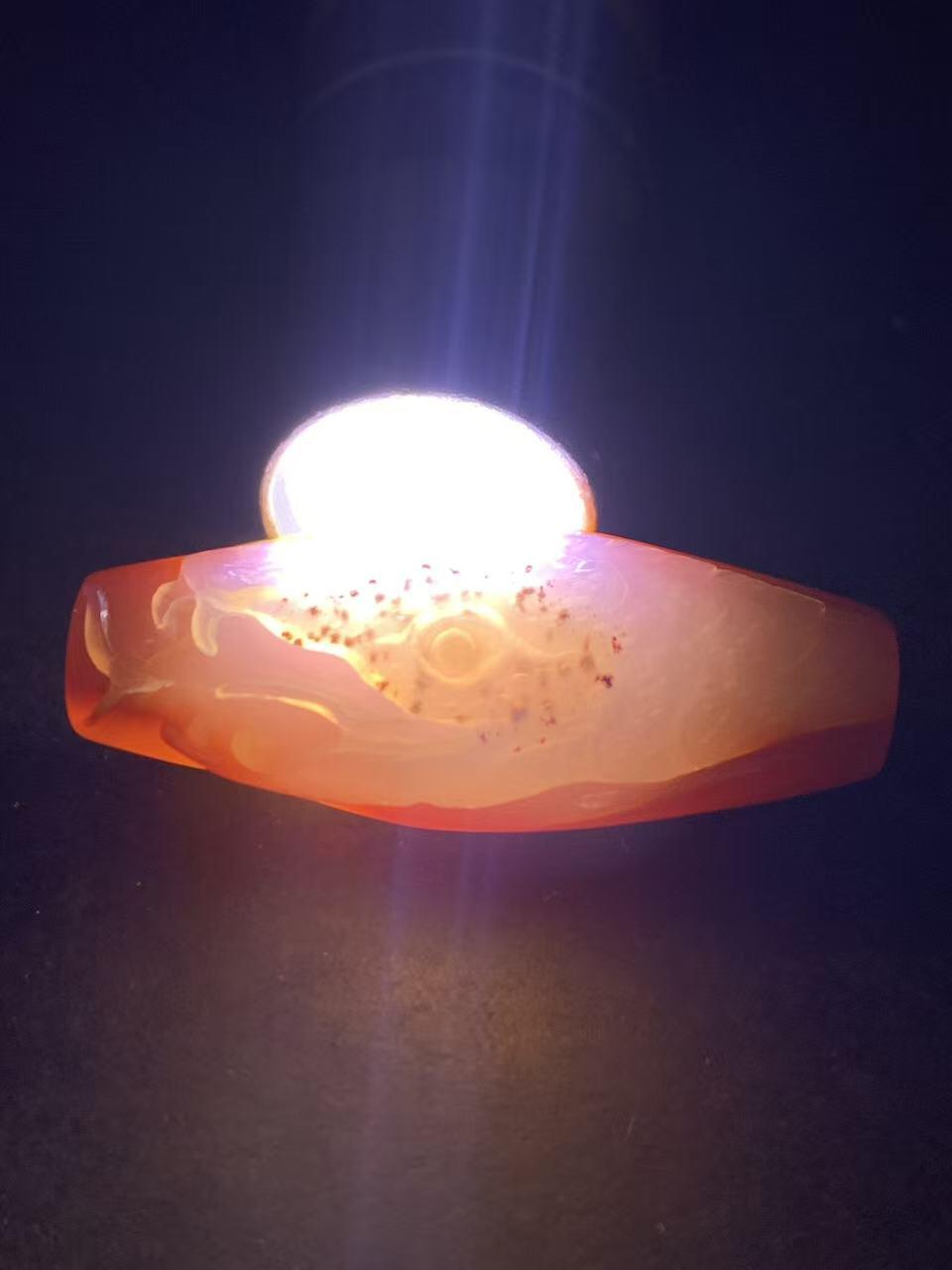 高玉化巴西玛瑙手工俏色巧雕灵蛇如意吊坠一个！