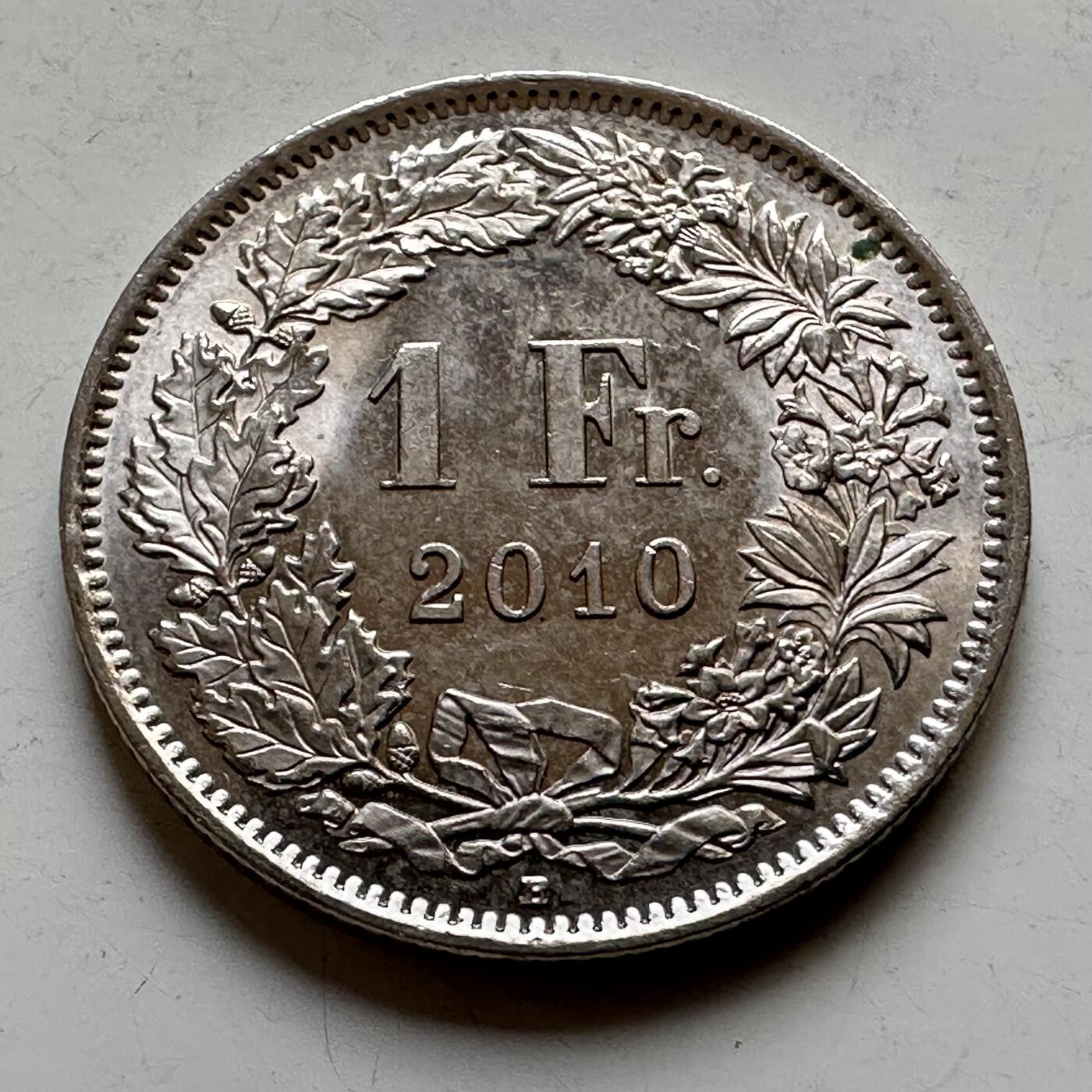 🌹外币初藏🌹🐯2026年第34场   每周二四六晚8️⃣点 接代拍 瑞士2010年1法郎