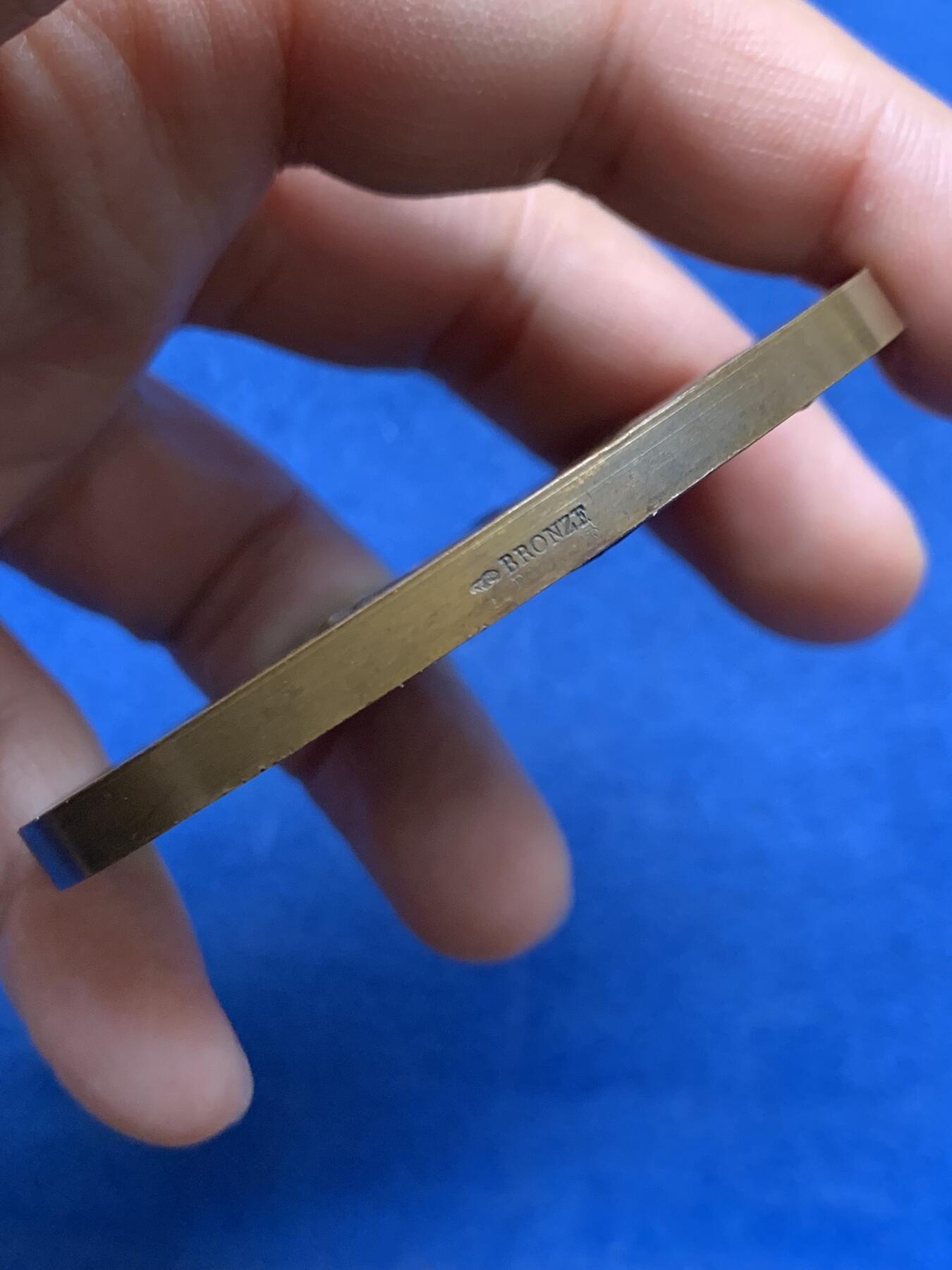 《竞宝斋》第474场 周日，周一 2场连拍 （全场包邮）欢迎送拍 1914年法国铜章 伊瑟河战役 比利时与法国联军水淹德军 142.1克 67.5mm 丰饶角铜标