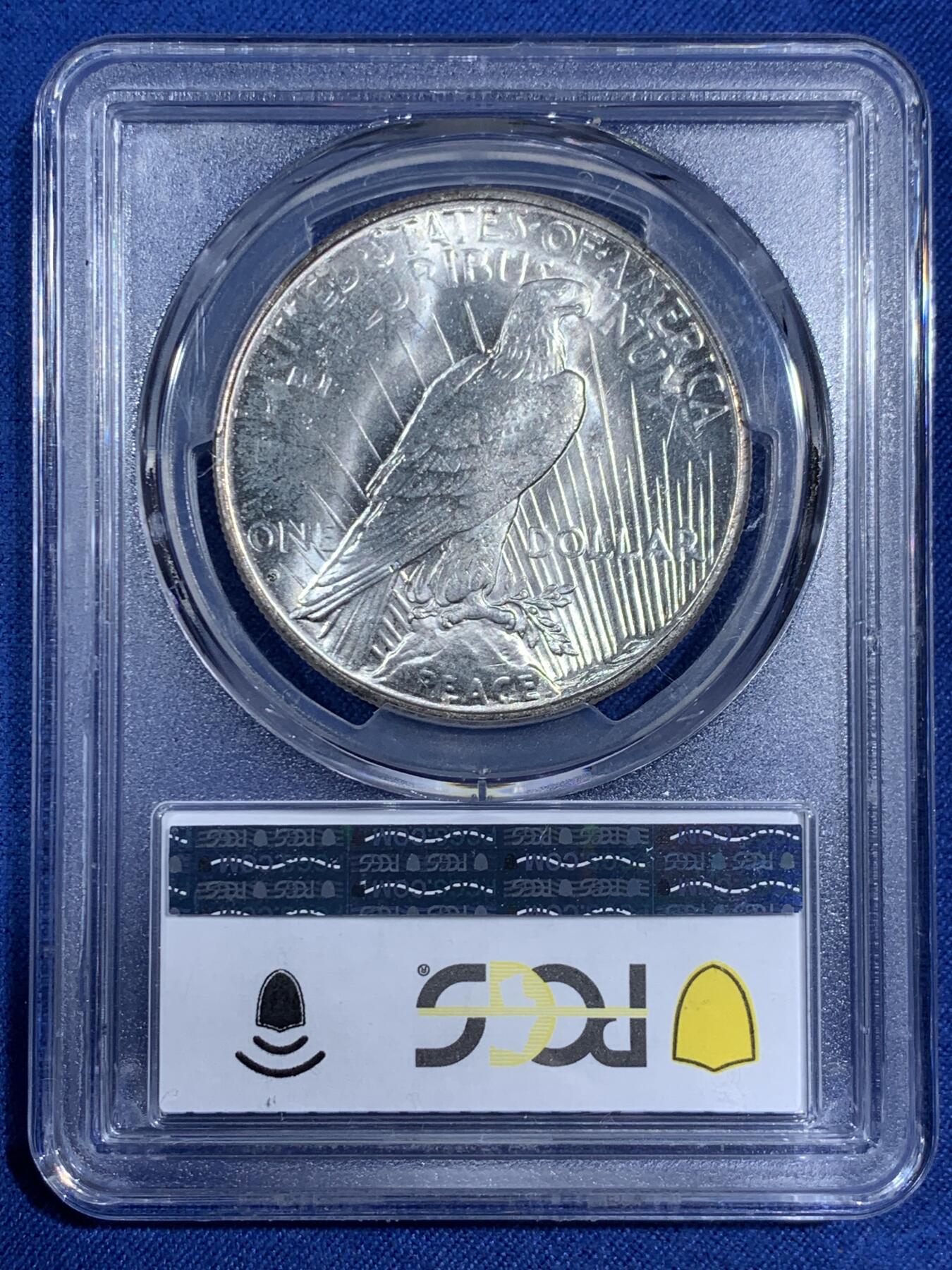 《竞宝斋》第474场 周日，周一 2场连拍 （全场包邮）欢迎送拍 PCGS MS63 美国1926 S 和平银币 稀有年份版别 中国市场少见 转光犀利 打制精细 值得收藏 盒子支撑有磕