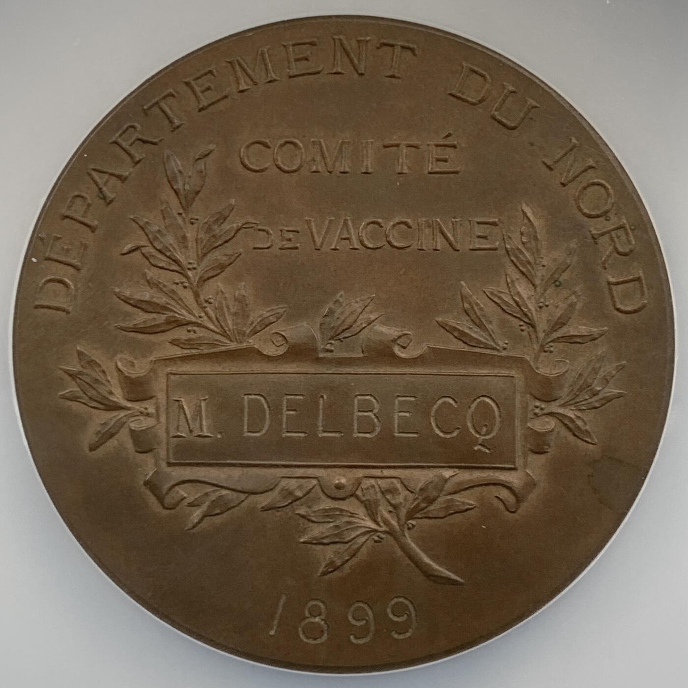 掌中浮雕-藏着的欧洲第056场 NGC MS64 : 1899年法国疫苗委员会颁发的贡献奖章，51mm