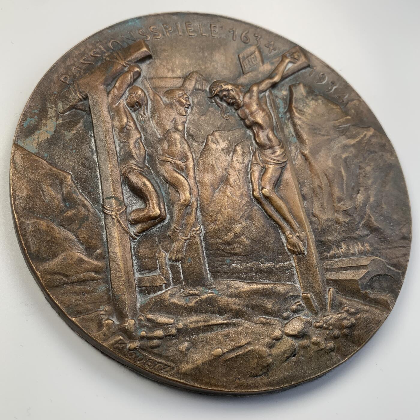 掌中浮雕-藏着的欧洲第056场 1934年巴伐利亚为纪念黑死病受害者演出《耶稣受难剧》300周年纪念单面铜章，（首演于1634年），138mm，大师卡尔哥茨作品