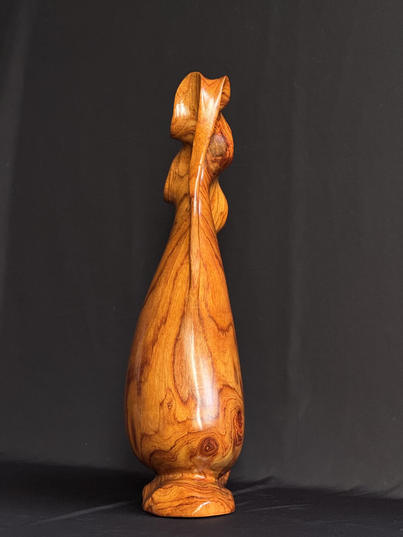 零元拍：越南黄花梨钱袋子大摆件，满花精工。尺寸约：39/19.5/6CM。