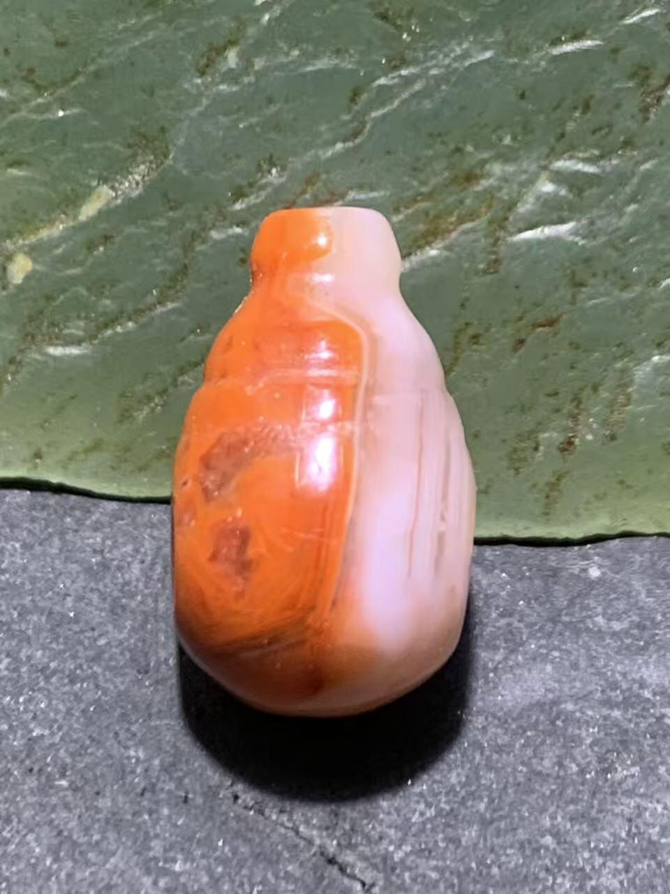 精美川料冰飘柿子红南红玛瑙一体佛头三通一个