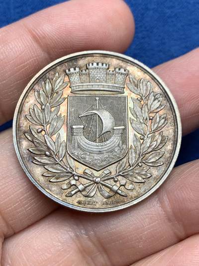 《竞宝斋》第474场 周日，周一 2场连拍 （全场包邮）欢迎送拍 - 法国1856年拉维莱特市镇议会纪念银章，无边铭，21克，35.2mm