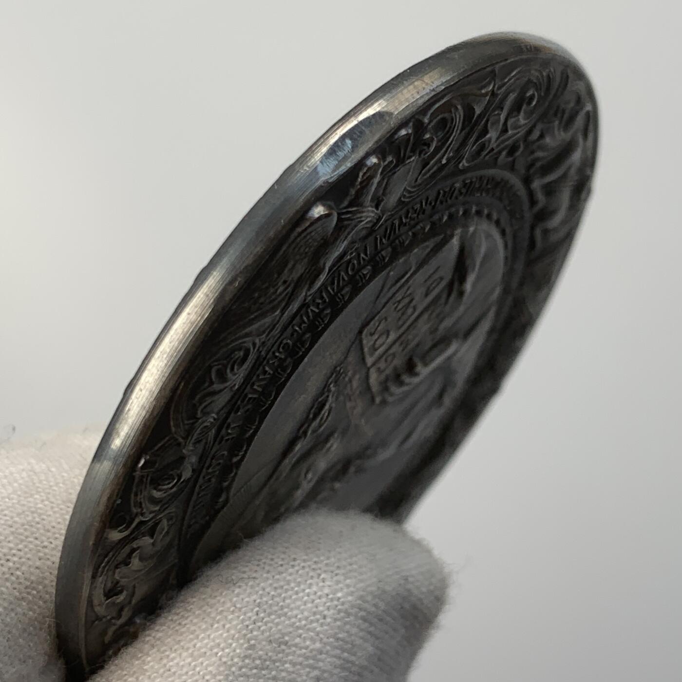 掌中浮雕-藏着的欧洲第056场 1902年教皇利奥十三世银章，A.cappuccio雕刻，52.5mm，74.1g，原盒