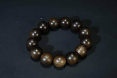 上海都达杂项专场五十八【全场包邮】  - 天然文莱软丝沉香1.8圆珠手串93-273