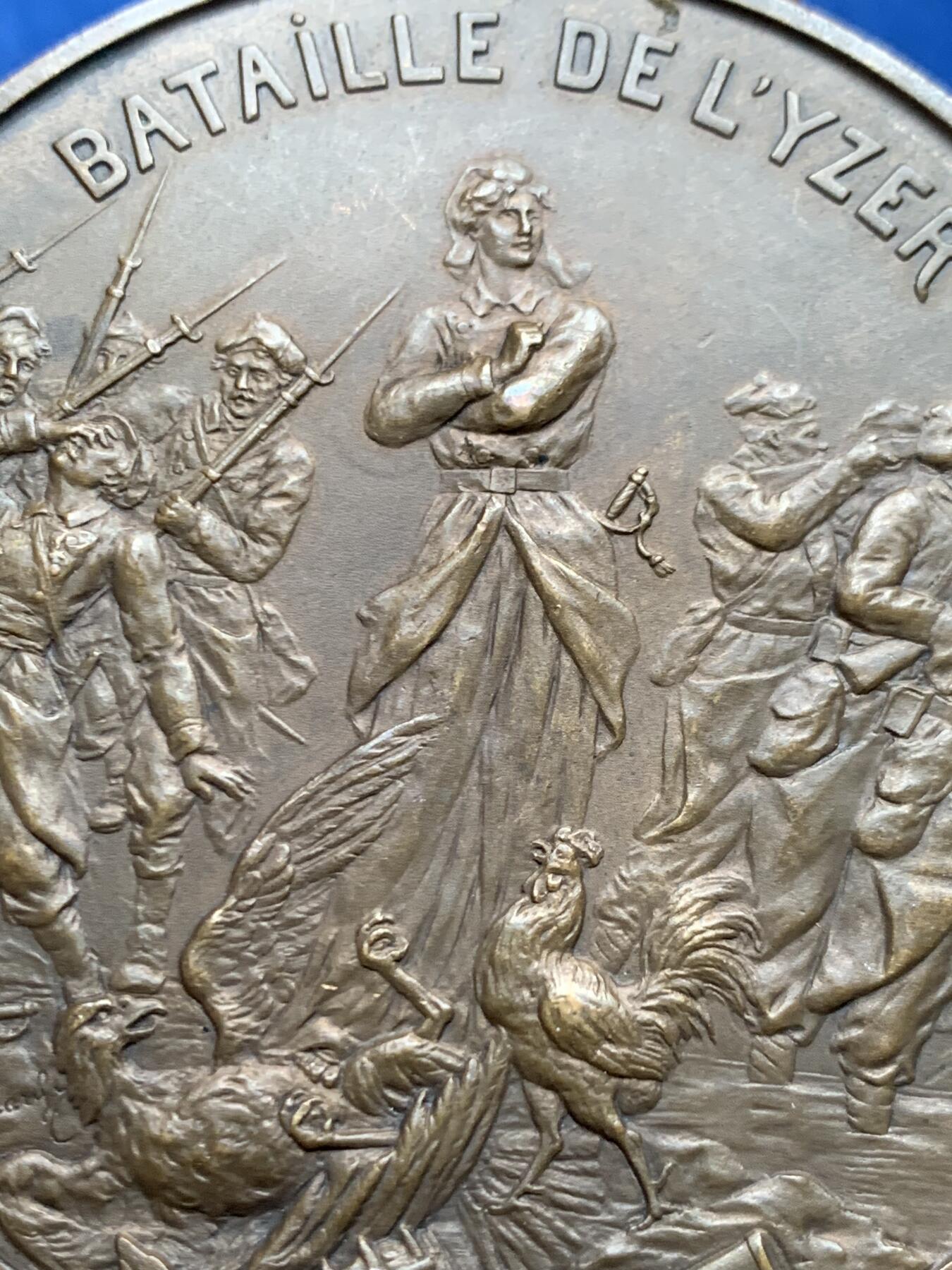 《竞宝斋》第474场 周日，周一 2场连拍 （全场包邮）欢迎送拍 1914年法国铜章 伊瑟河战役 比利时与法国联军水淹德军 142.1克 67.5mm 丰饶角铜标