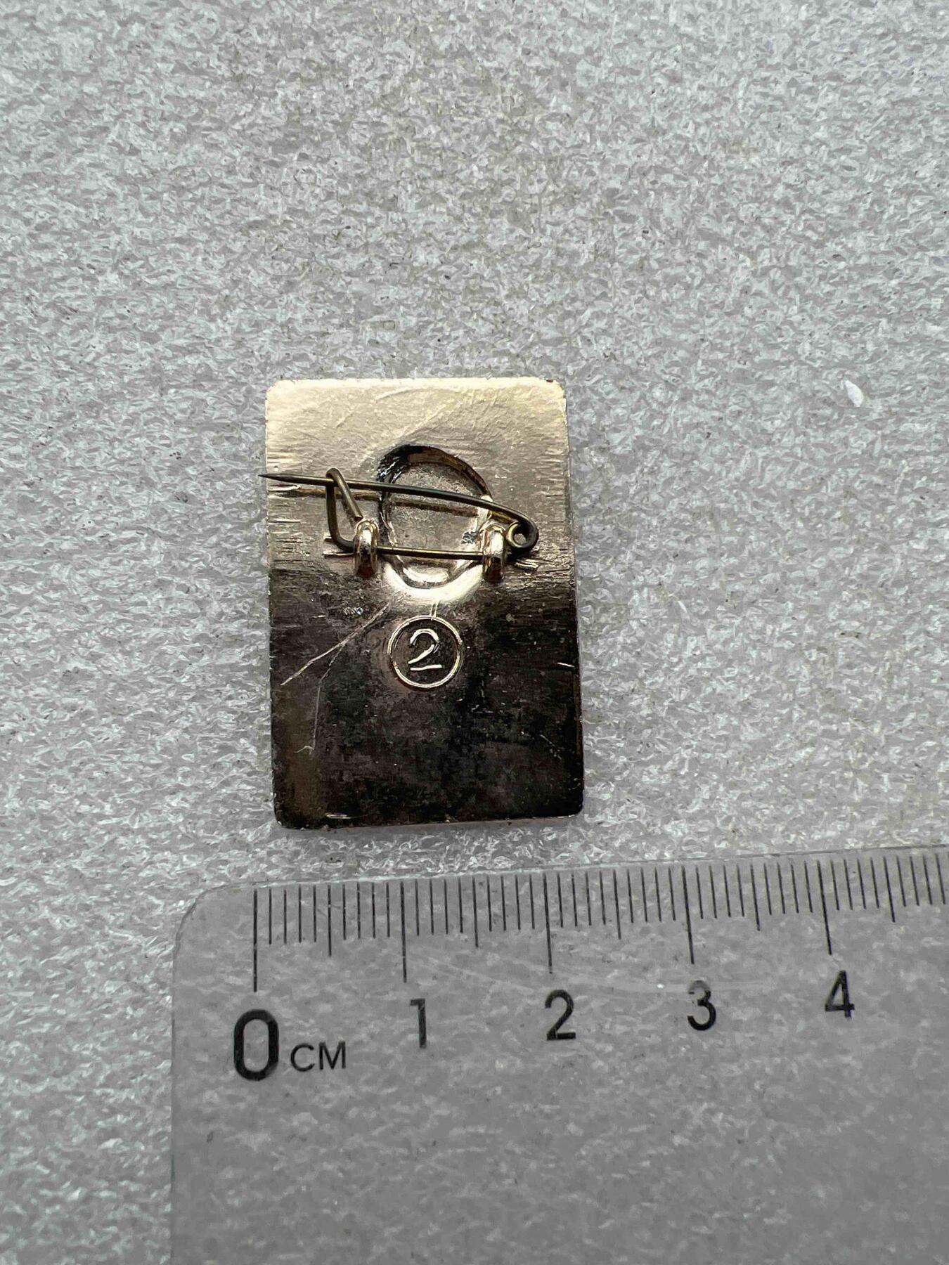 真品像章、纪念章 真品像章、纪念章