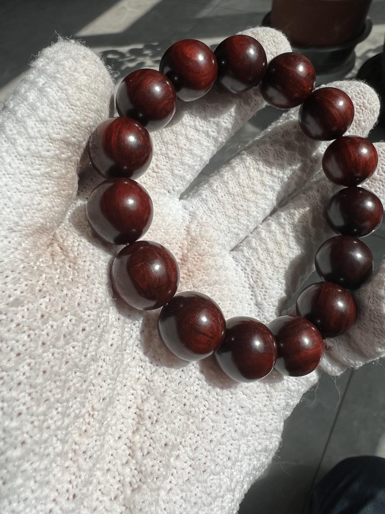 零元拍：小叶紫檀 1.5手串，果冻泥料，妥妥的高油高密，檀香宜人