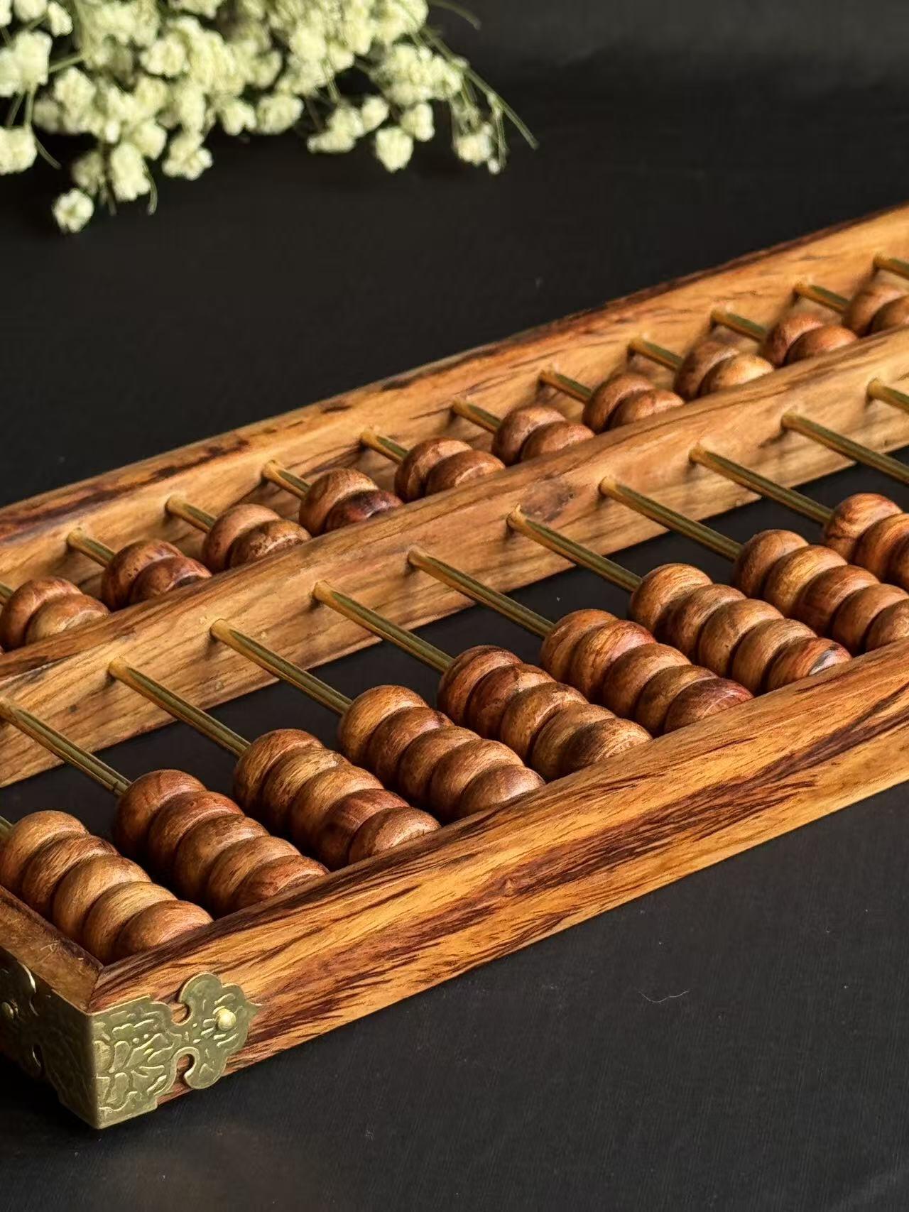 零元拍：“算盘一响，黄金万两”海南黄花梨十五档算盘。尺寸：296/130/18MM