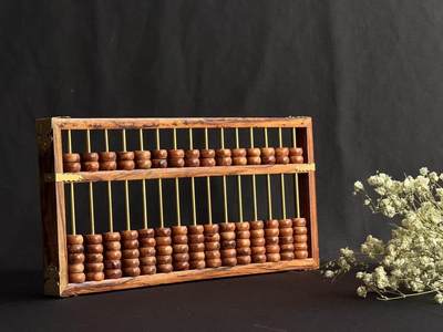 零元拍：“算盘一响，黄金万两”海南黄花梨十五档算盘。尺寸：296/130/18MM - 零元拍：“算盘一响，黄金万两”海南黄花梨十五档算盘。尺寸：296/130/18MM