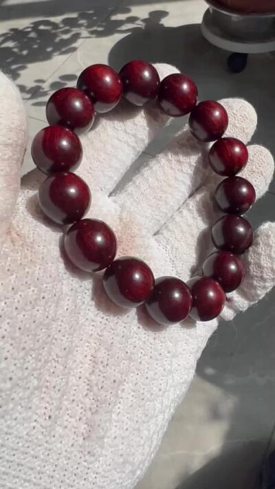 零元拍：小叶紫檀 1.5手串，果冻泥料，妥妥的高油高密，檀香宜人