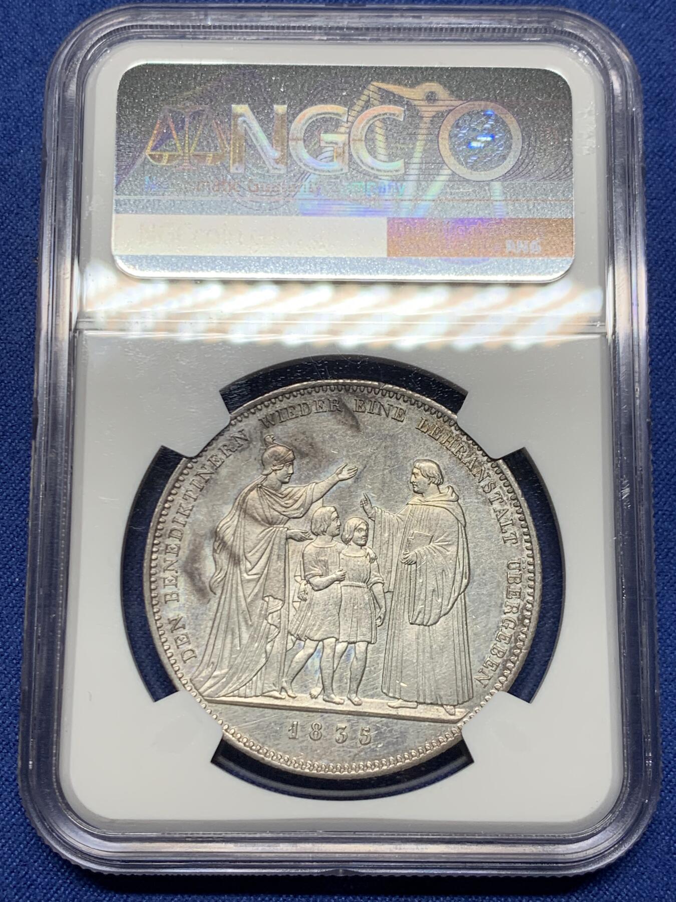 《竞宝斋》第474场 周日，周一 2场连拍 （全场包邮）欢迎送拍 NGC MS62 德国 1835 巴伐利亚 本笃会学校纪念泰勒  细节底板都非常好 比起普通MS更值得入藏