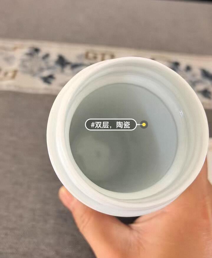 全新景德镇陶瓷保温杯，马到成功图案，双层设计，瓶高17厘米，肚经6.5厘米