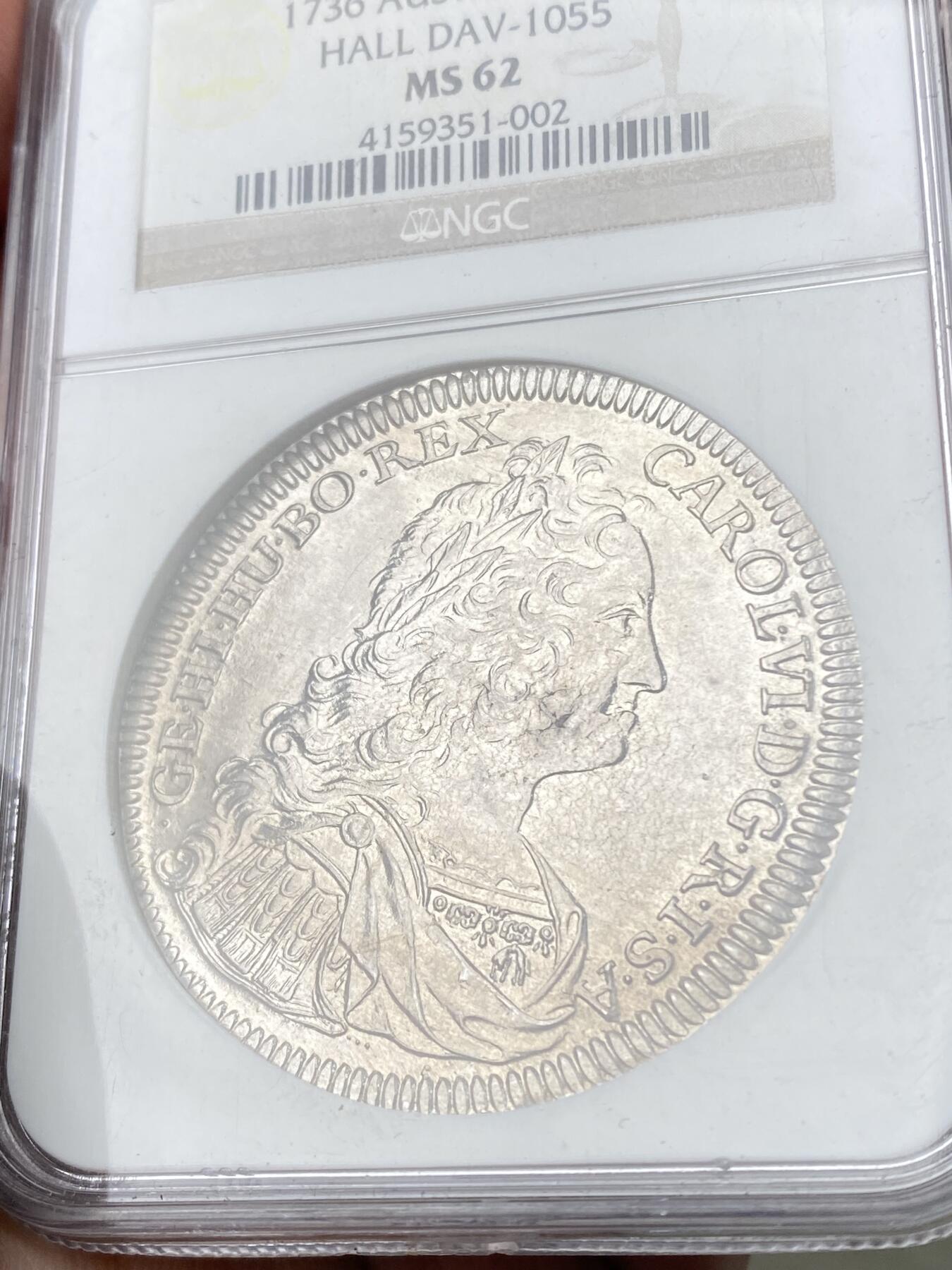 万国钱币拍卖第063期 NGC MS62 1736年神圣罗马帝国皇帝卡尔六世双头鹰大泰勒 哈尔厂铸造 神罗经典品种全深打淡彩环绕 NGC老盒收藏级