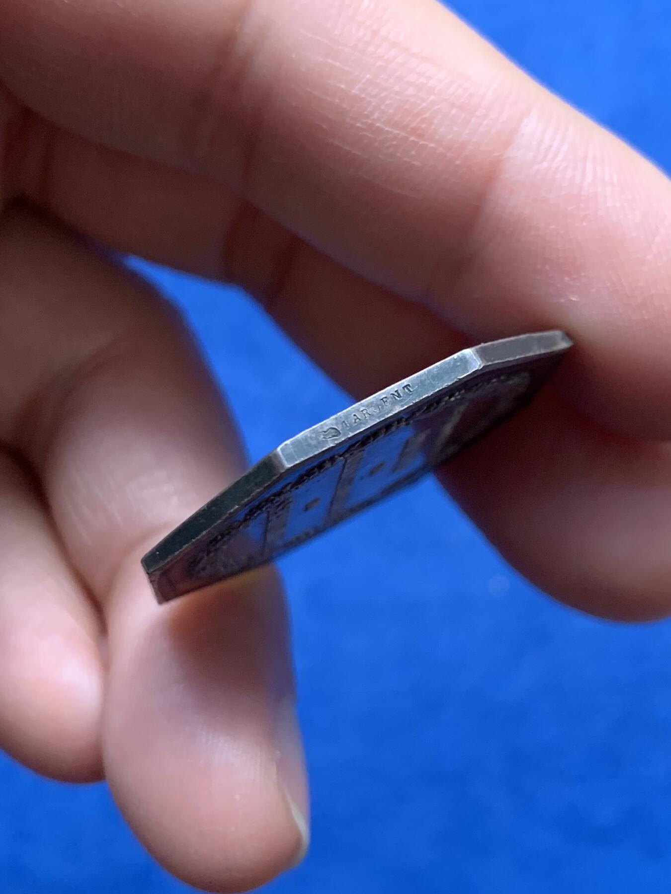 《竞宝斋》第474场 周日，周一 2场连拍 （全场包邮）欢迎送拍 法国希农公证人协会八角银质代币，丰饶角1ARGENT，12.9克，32mm