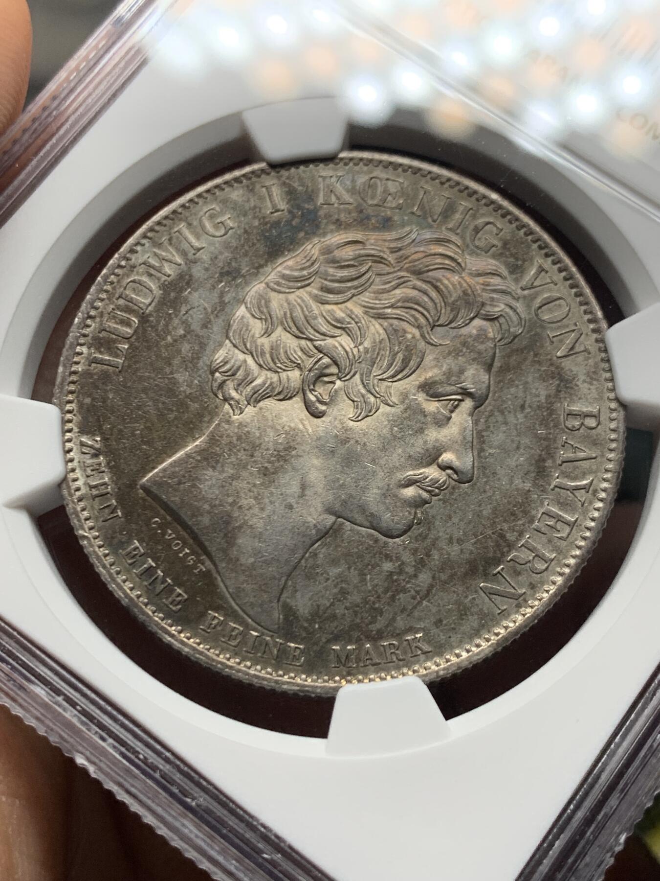 《竞宝斋》第474场 周日，周一 2场连拍 （全场包邮）欢迎送拍 NGC UNCD 德国 1828年 巴伐利亚 路德维西一世皇室家族泰勒银币