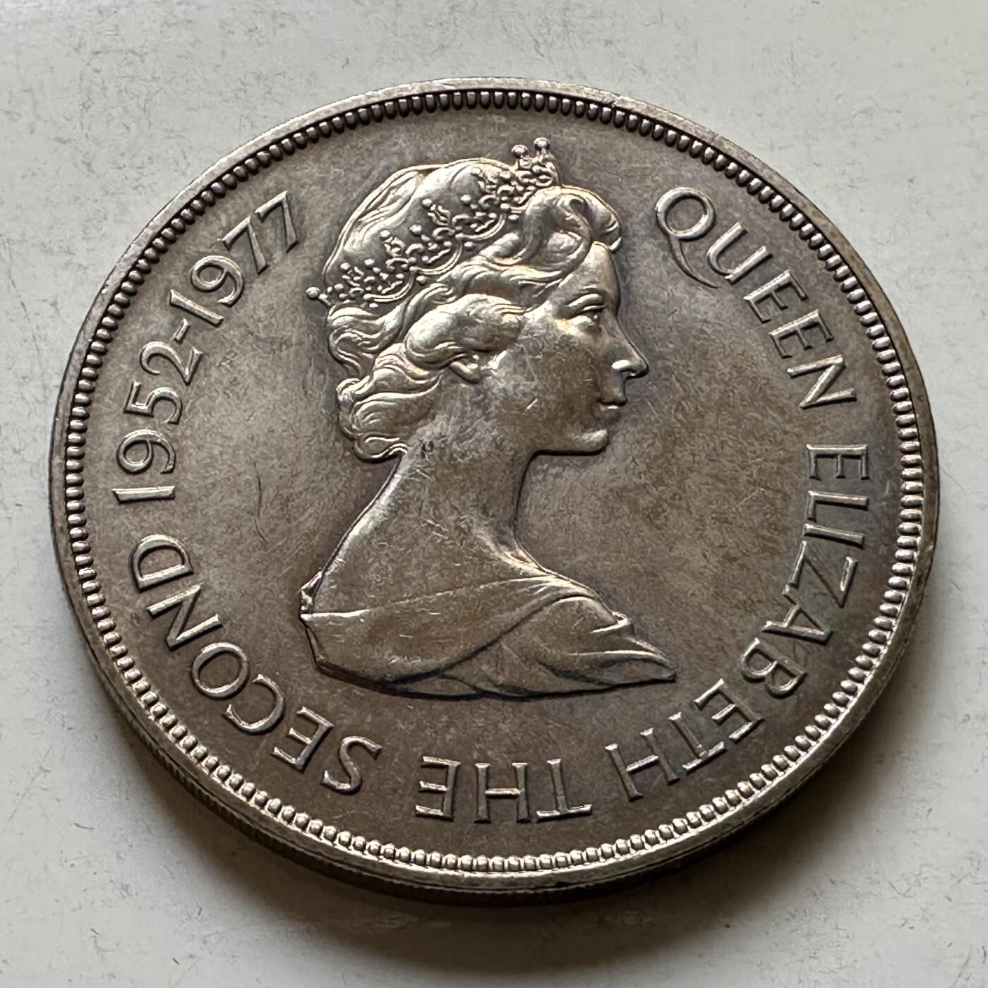 🌹外币初藏🌹🐯2026年第34场   每周二四六晚8️⃣点 接代拍 泽西岛 1977年25便士克朗纪念币