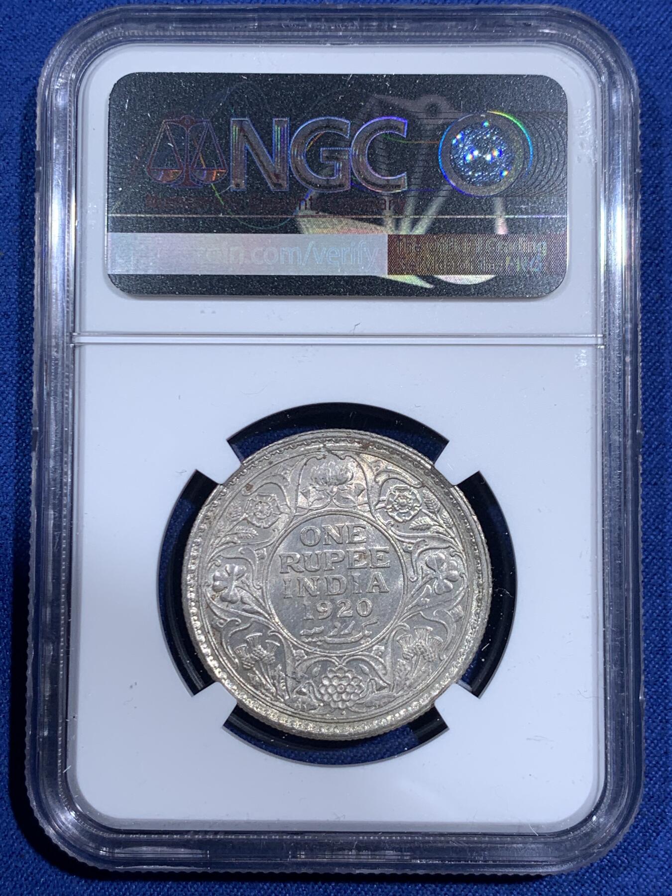 《竞宝斋》第474场 周日，周一 2场连拍 （全场包邮）欢迎送拍 NGC MS62 英属印度1920年乔治五世1卢比银币