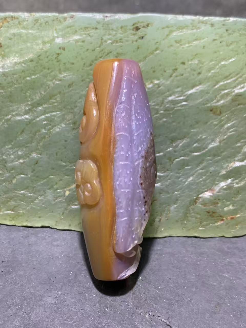 高玉化巴西玛瑙手工俏色巧雕灵蛇如意吊坠一个！