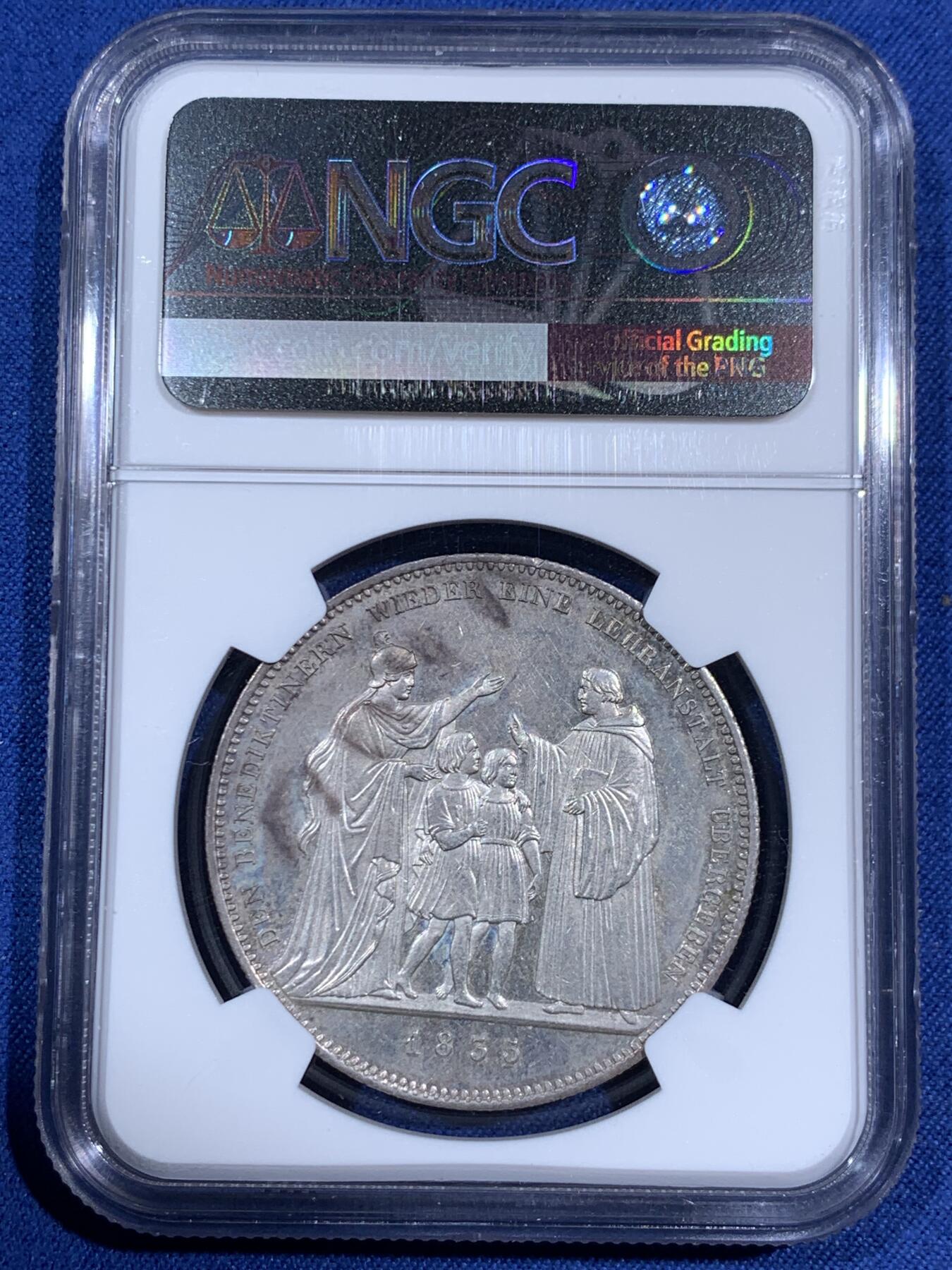 《竞宝斋》第474场 周日，周一 2场连拍 （全场包邮）欢迎送拍 NGC MS62 德国 1835 巴伐利亚 本笃会学校纪念泰勒  细节底板都非常好 比起普通MS更值得入藏