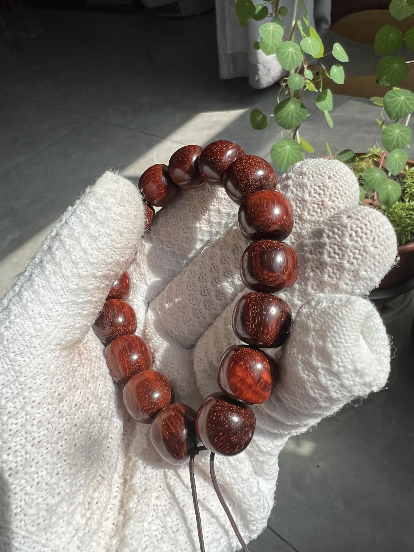 零元拍：小叶紫檀 13/14手串，妥妥的高油高密满金星，檀香宜人