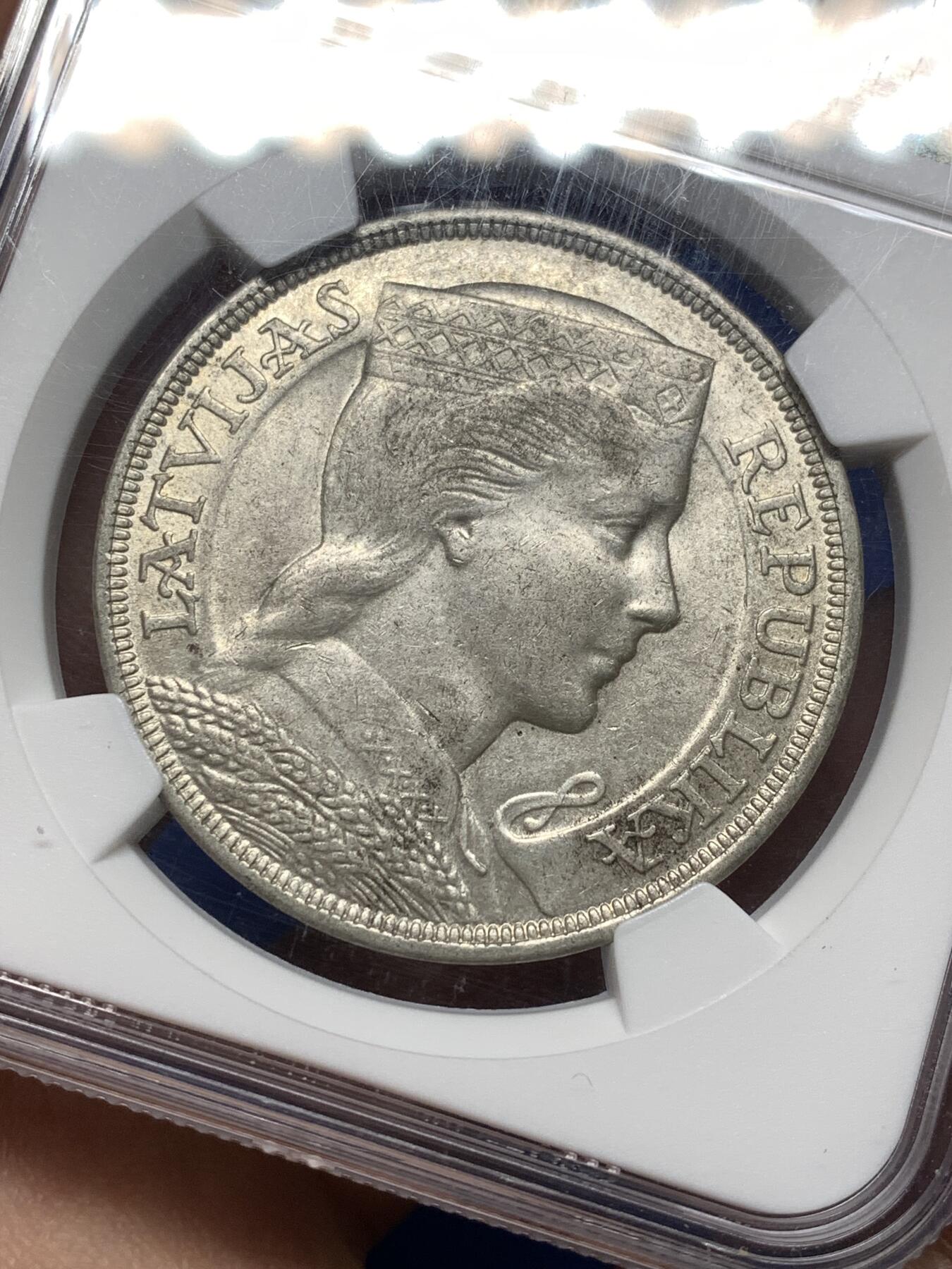 《竞宝斋》第474场 周日，周一 2场连拍 （全场包邮）欢迎送拍 NGC MS62 拉脱维亚1929年5拉特银币，该国经典通货银币，状态稳健，藏家优选品种