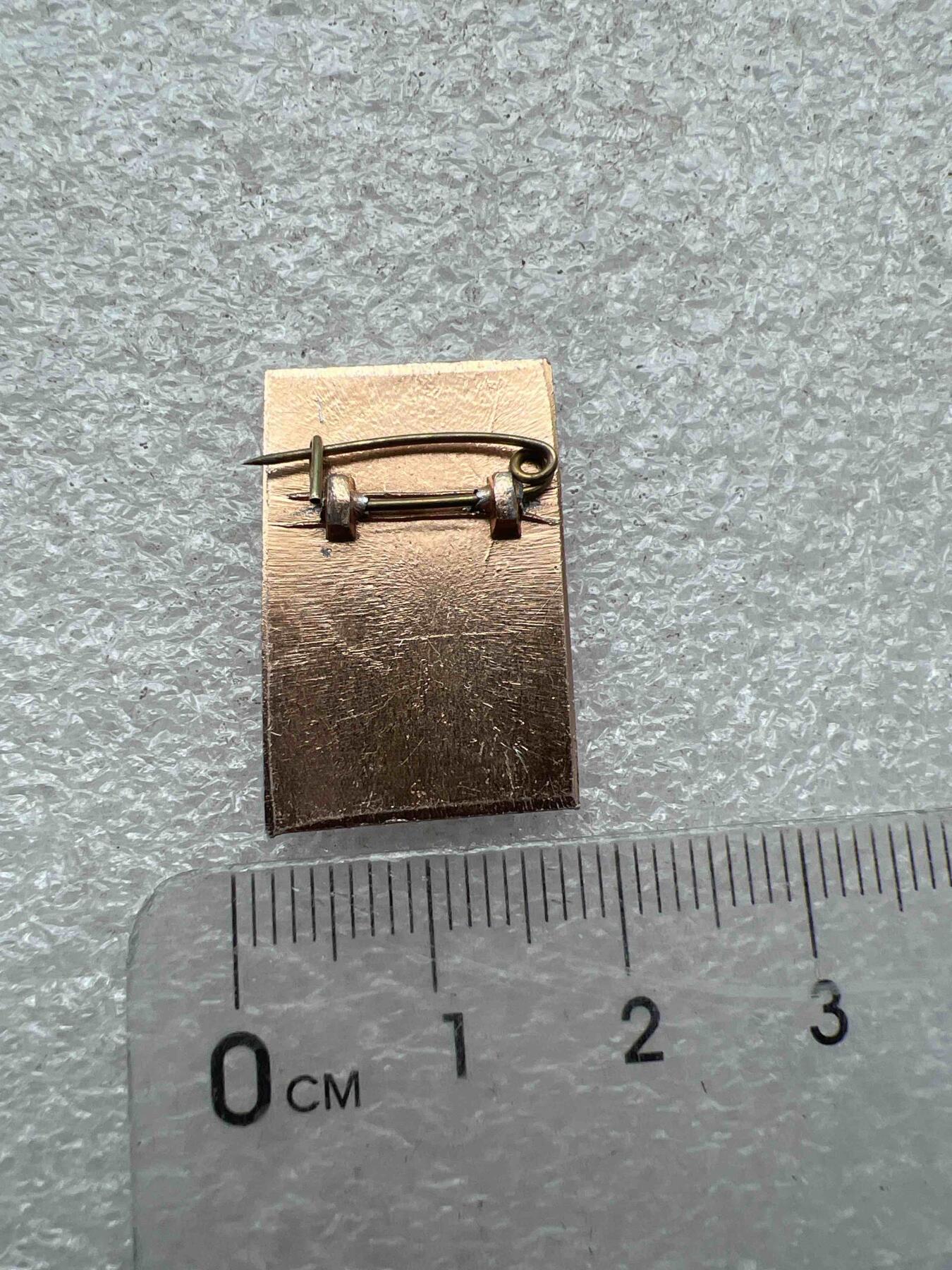 真品像章、纪念章 真品像章、纪念章