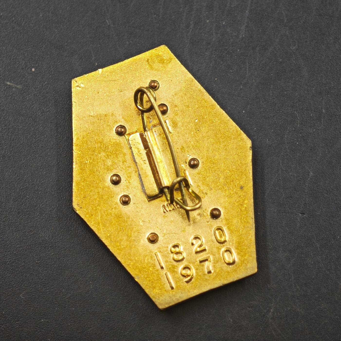 3月24日结束，成斌徽章钱币专场（明天继续更新）