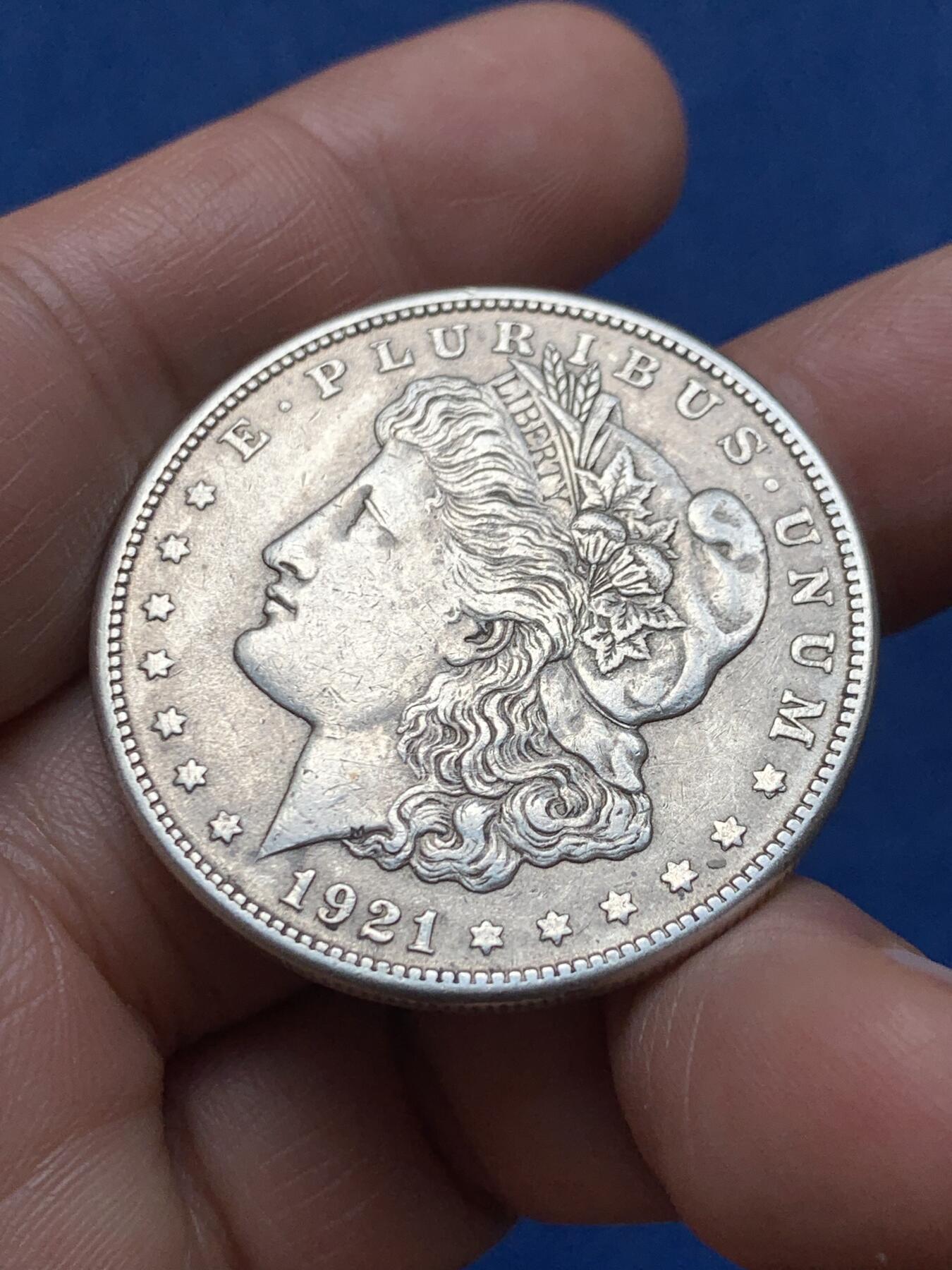 《竞宝斋》第474场 周日，周一 2场连拍 （全场包邮）欢迎送拍 美国1921年摩根1美元银币