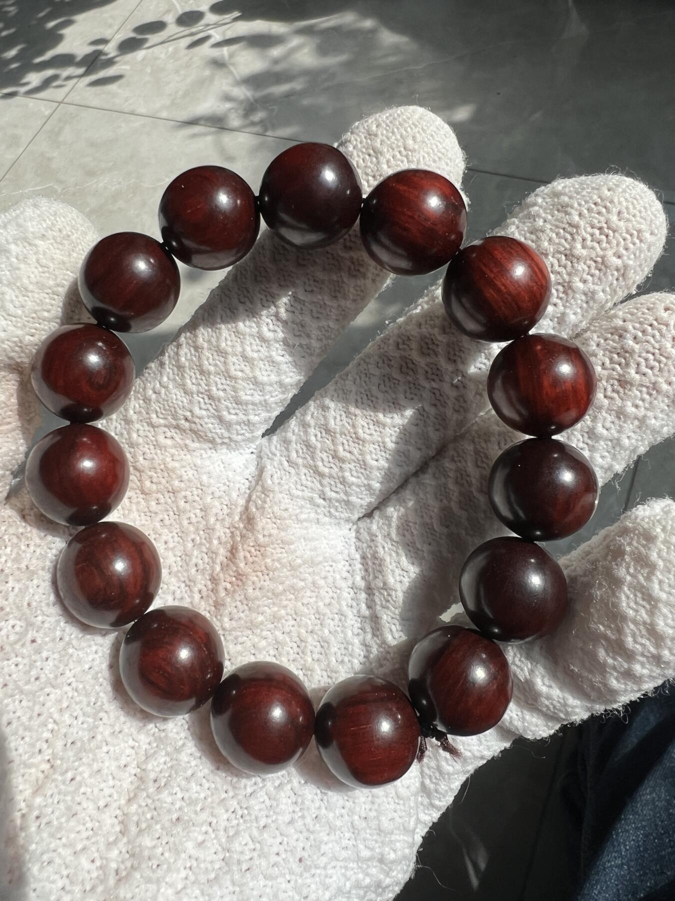 零元拍：小叶紫檀 1.5手串，果冻泥料，妥妥的高油高密，檀香宜人